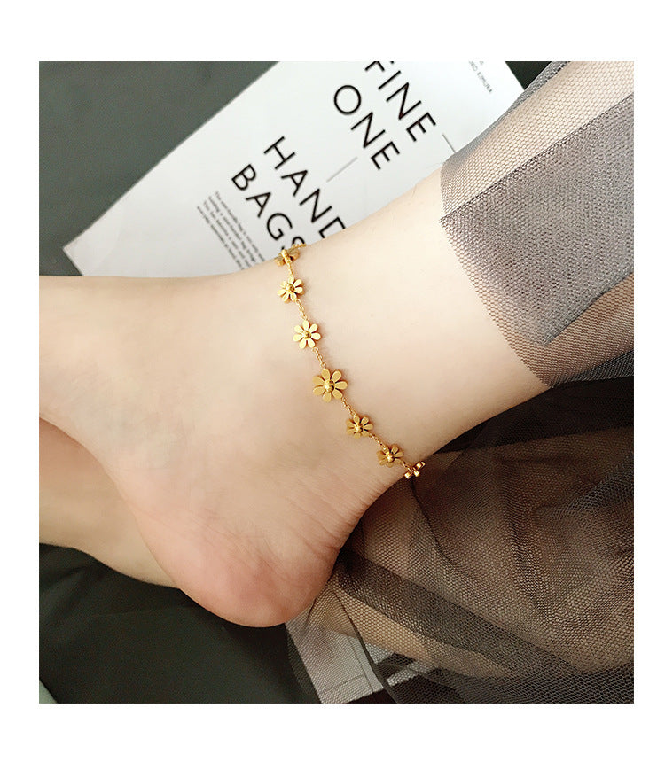 Elegant Small Daisy Anklet
