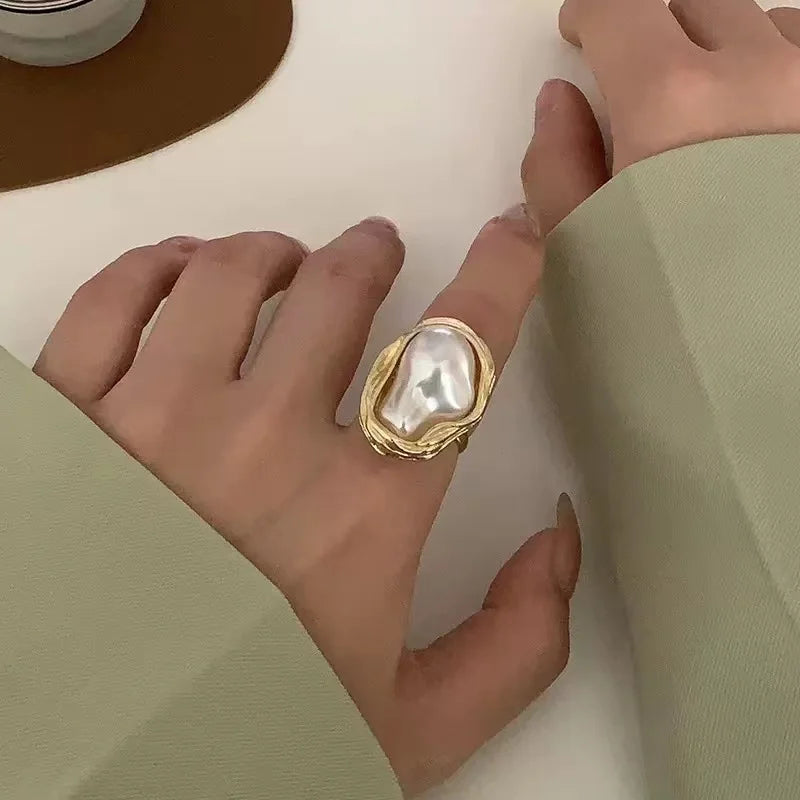 French Pearl Ring