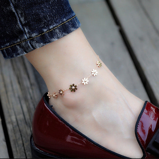 Elegant Small Daisy Anklet