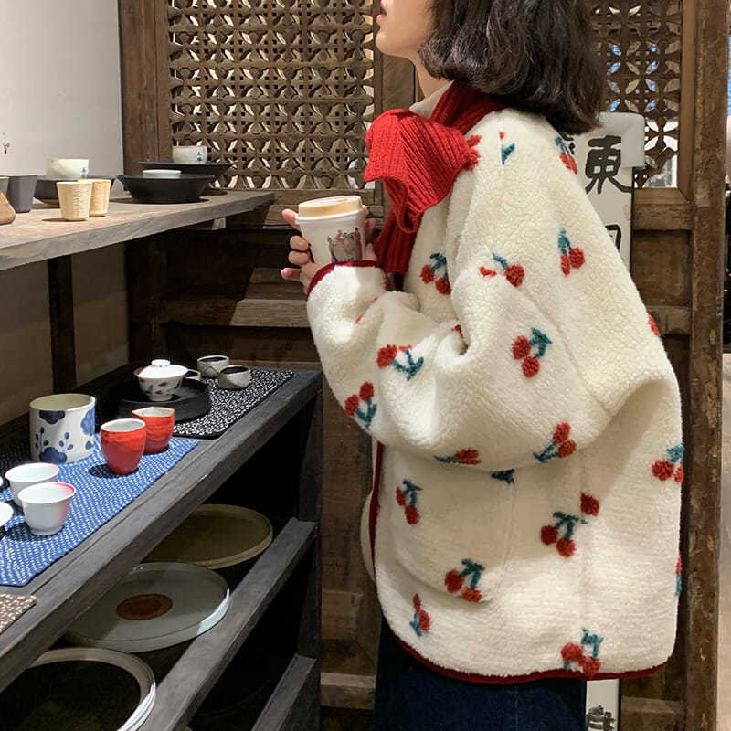 Padded Thick Cherry Lamb Wool Coat