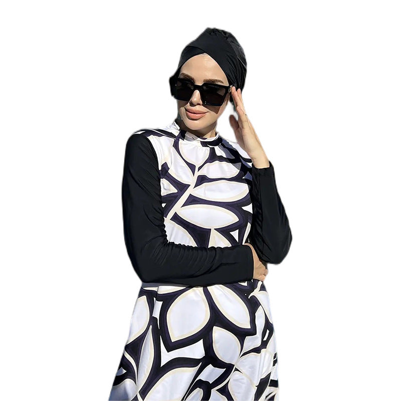 Women's White Printed Long Sleeved Pants Set With Hat